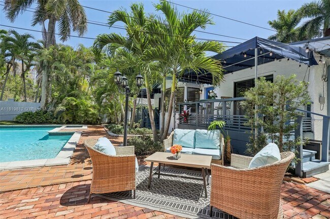 Building Photo - 5703 SW 83rd St
