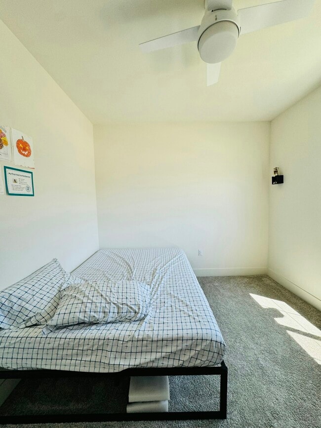 Building Photo - 5330 Clauzetto Wy
