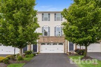 Building Photo - 1133 Bayberry Dr