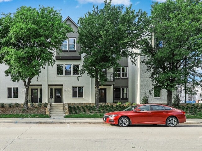 Primary Photo - 3369 Wynwood Dr