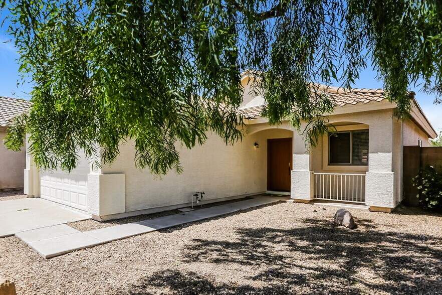 Building Photo - 11222 W Almeria Rd