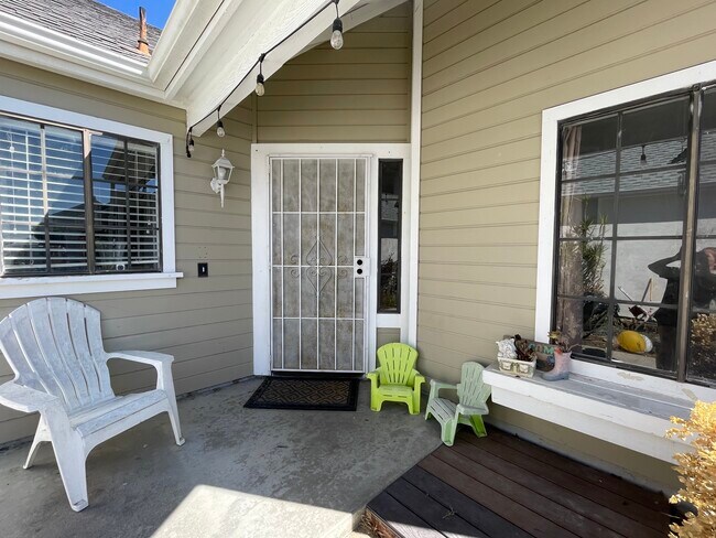 Primary Photo - 21012 Lacebark Ln