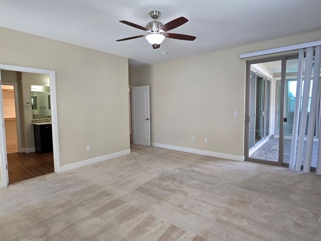 Building Photo - Executive home located on a quiet cul-de-s...