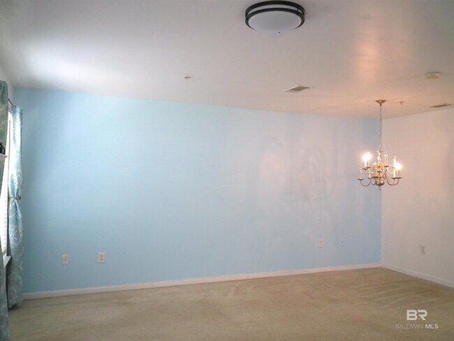 Building Photo - 1517 Regency Rd