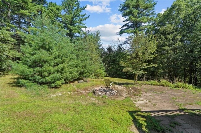 Building Photo - 125 Lewis Farm Rd