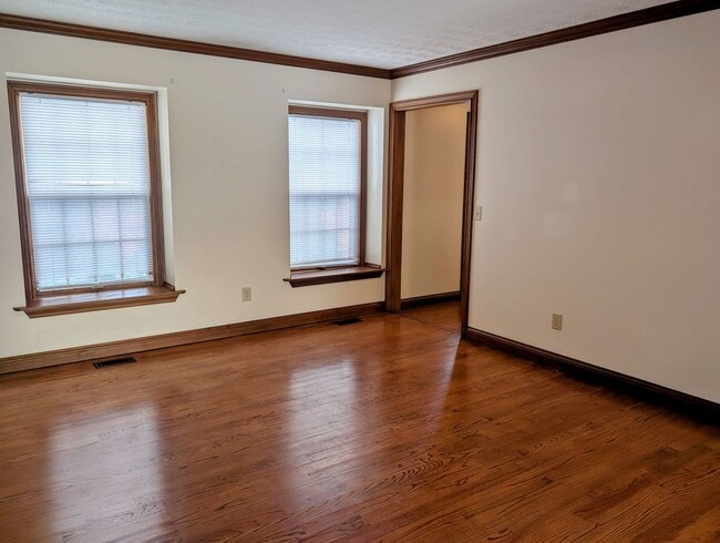 Building Photo - 4 Bedroom Beavercreek Home - AVAILABLE NOW!