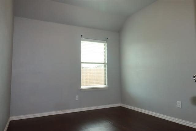 Building Photo - 205 Cedar Crk Dr