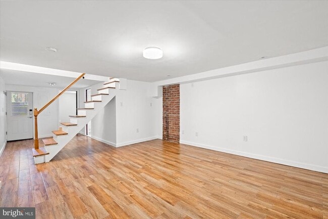 Building Photo - 1224 Oronoco St