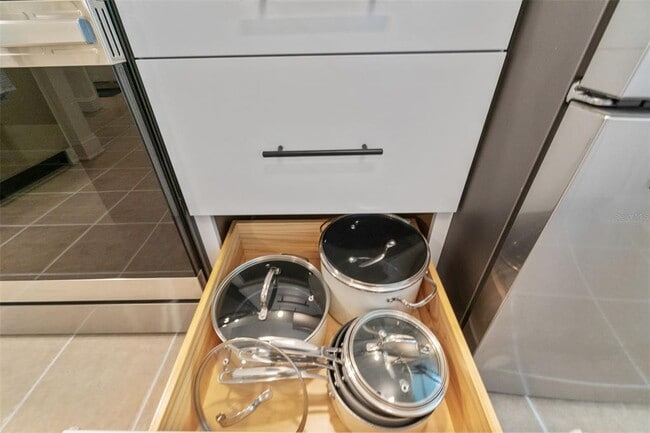 Building Photo - 433 Cerromar Ln