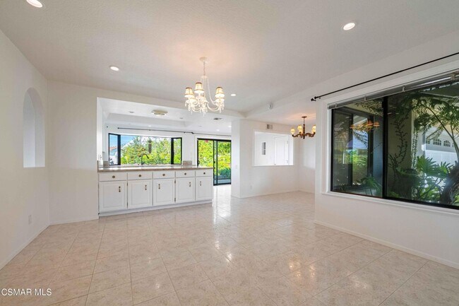 Building Photo - Thousand Oaks Pool Home with Amazing Views