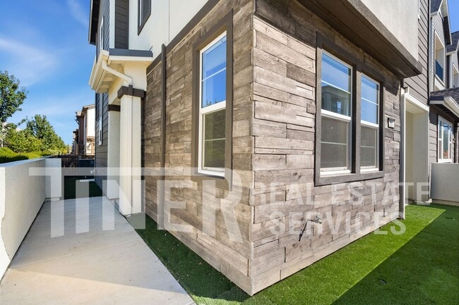 Building Photo - 3081 Eagle Chase Walk