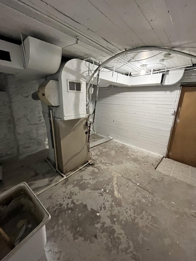 Building Photo - 1511 Ridge Ave