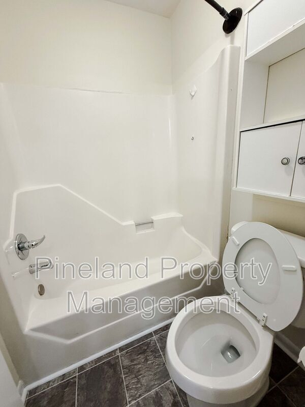 Building Photo - 518 Suffolk Ct