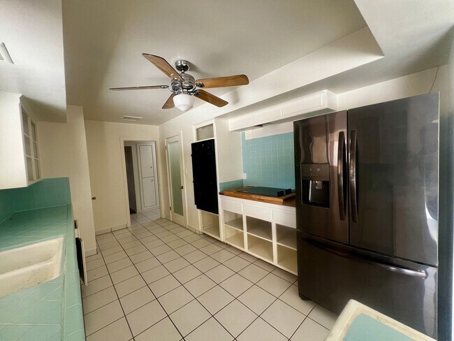 Building Photo - 56769 Joshua Dr