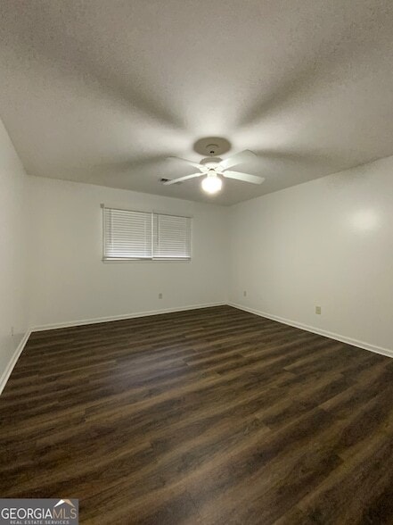 Building Photo - 1781 Floyd Springs Rd NE