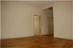 Building Photo - 2107 Avenue O 1/2