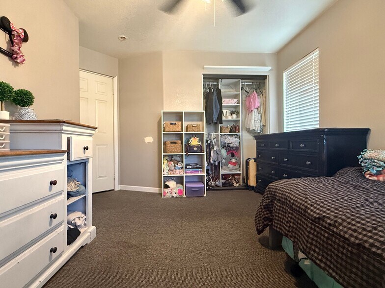 Building Photo - 12858 Brigid Ct