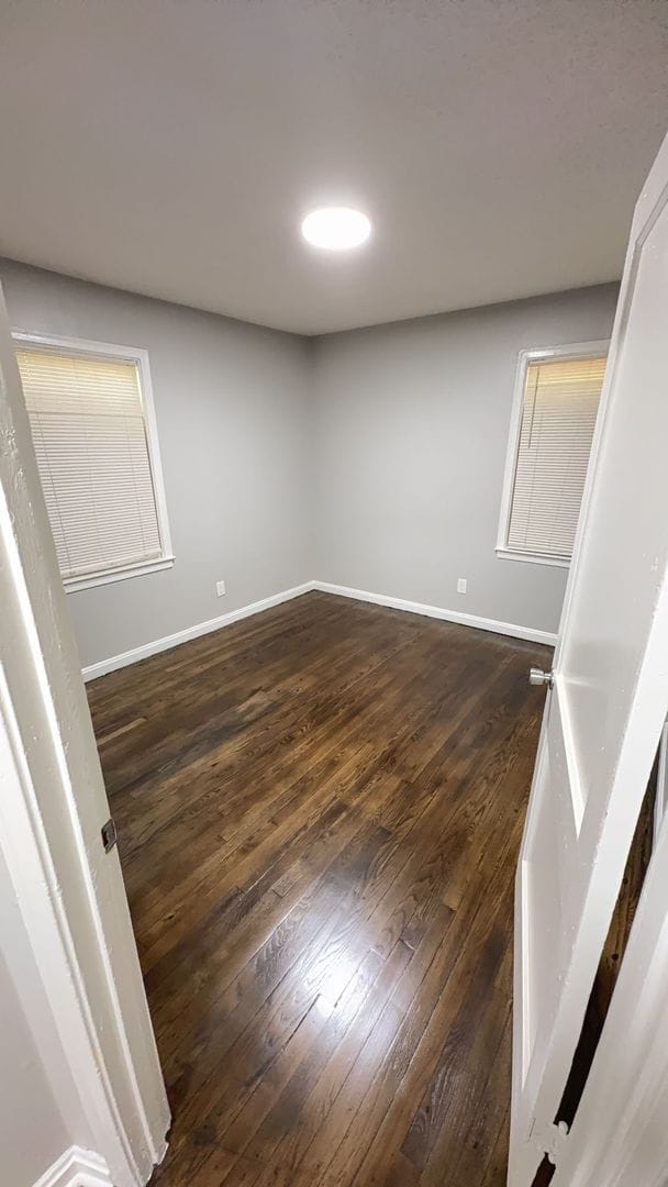 Building Photo - Beautifully Updated 4 bedroom 2 bath