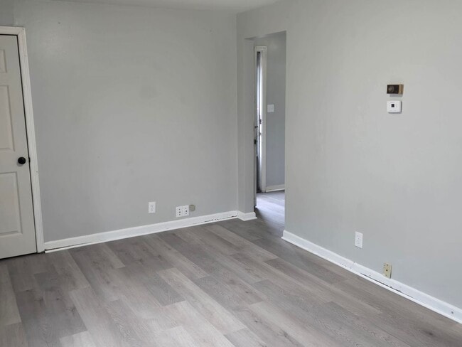 Building Photo - Two bedroom single family home for Rent!