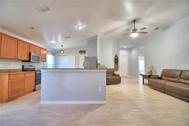 Building Photo - 4970 Mandolin Ct