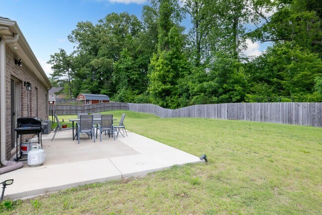 Building Photo - 44 N Payson Cv