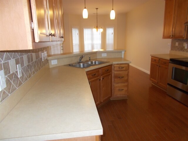 Building Photo - 225 Mott Rd