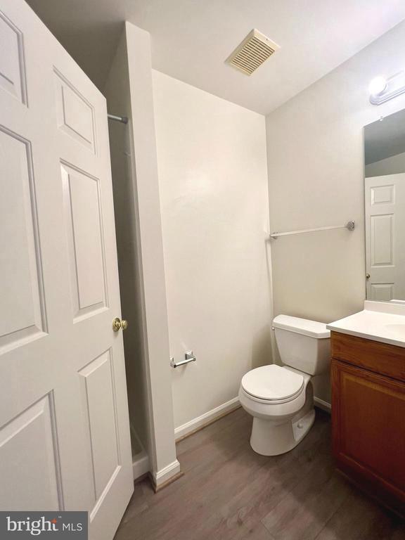 Building Photo - 7532 Coxton Ct