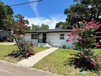 Building Photo - 1922 W Gregory St