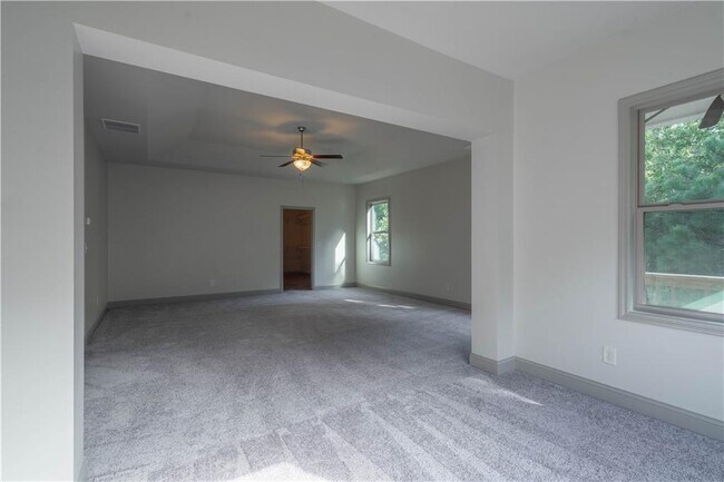 Building Photo - 2121 Spring Sound Ln