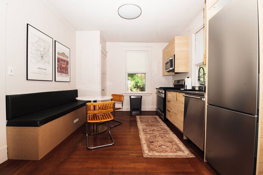 Building Photo - 3508 Tarpis Ave