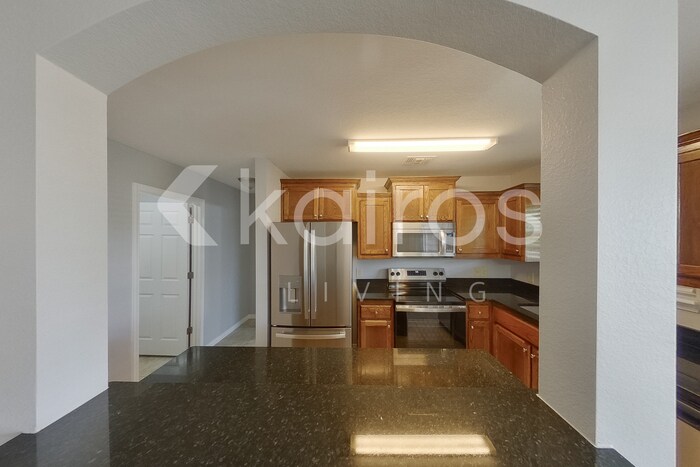 Building Photo - 4506 S Roberts St