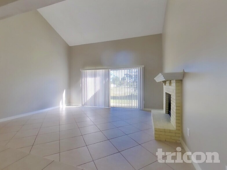 Building Photo - 3223 Lake Twylo Rd