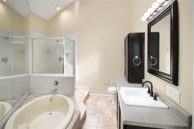 Building Photo - 237 Shirley Ridge Dr