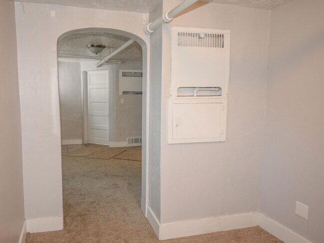 Building Photo - 56 N 400 W