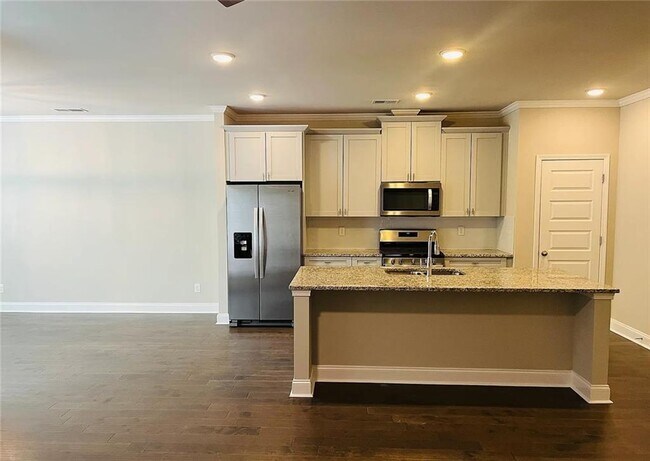 Building Photo - 6005 Arbor Knoll Pl