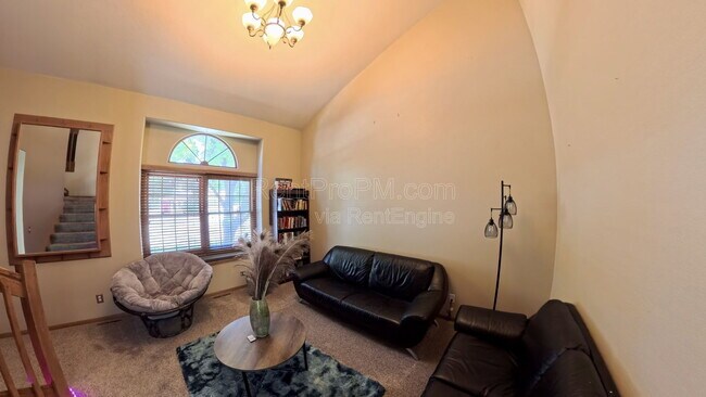 Building Photo - 2425 Cochetopa Ct