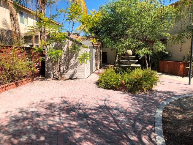 Building Photo - 24829 River Oak Ct