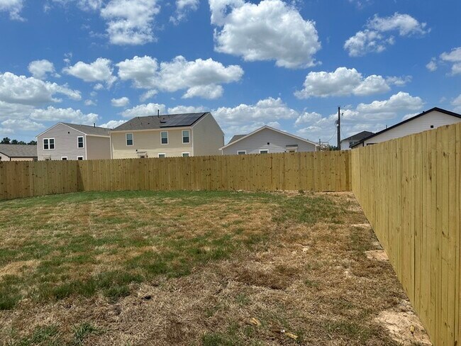 Building Photo - 59 Road 51026 Cleveland TX  77327