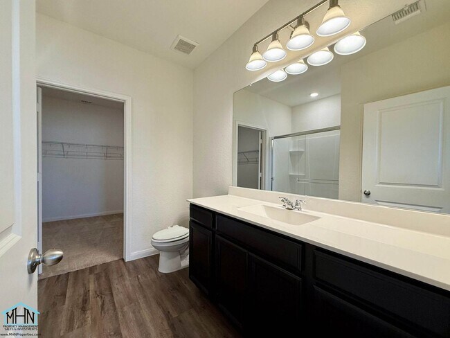 Building Photo - Beautiful 4-Bedroom 3-Bath Single Story Home Conveniently Located near Loop 1604, I-10, and FM 1516!