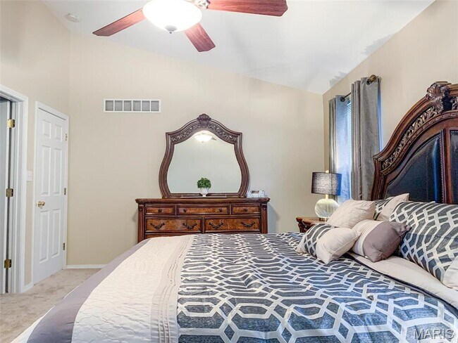 Building Photo - 1031 Buran Dr