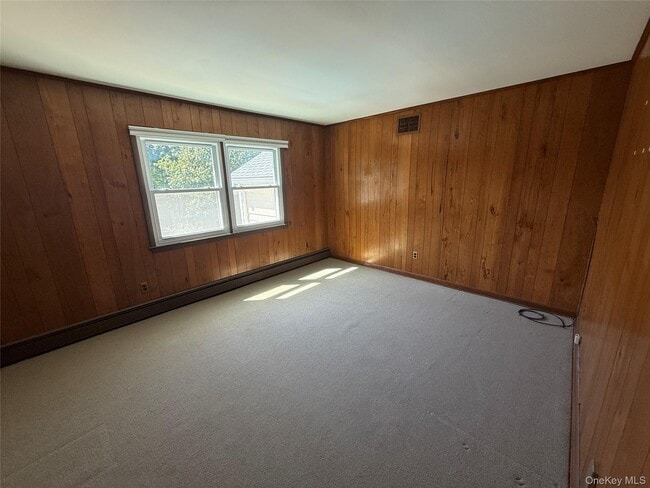 Building Photo - 29 Eastview Dr