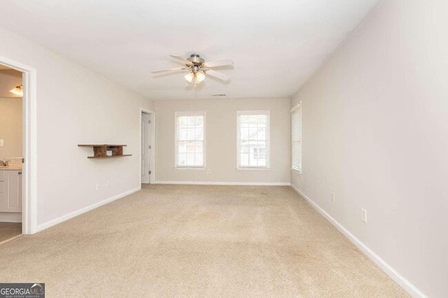 Building Photo - 5905 Oakbrook Lake Ct