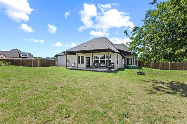 Building Photo - 2201 Norwood St