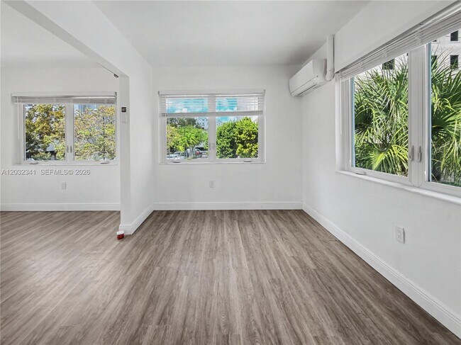 Building Photo - 350 Minorca Ave
