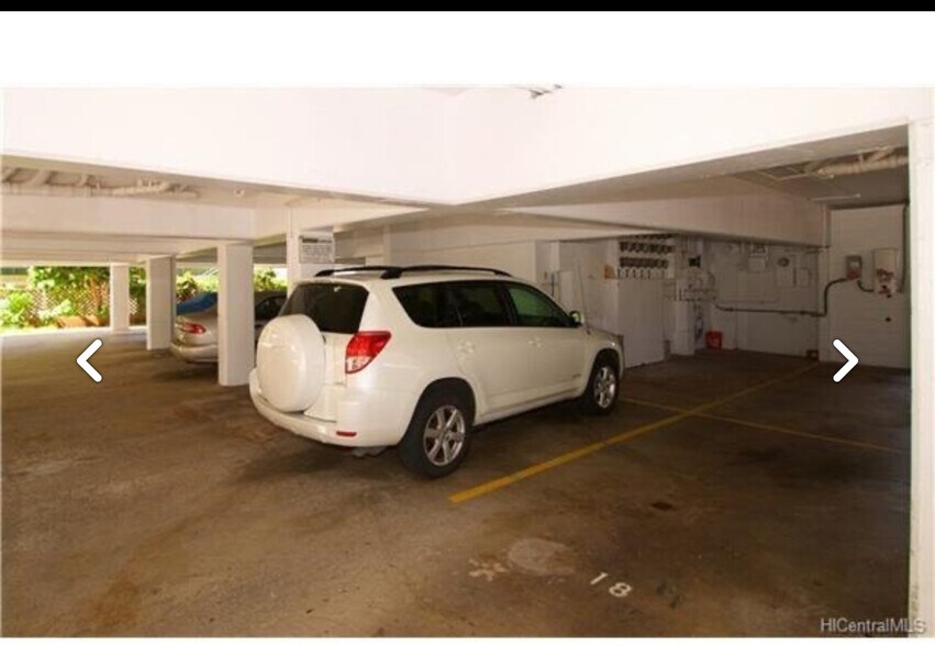 Building Photo - 778 Wiliwili St