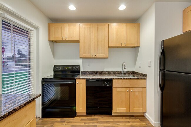 Building Photo - 3007 N 22nd St