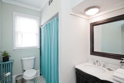 Building Photo - Fully Furnished Condo on Abercorn St.