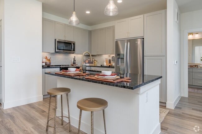 2BR, 2BA - 1,167SF - Primary Kitchen - Aura Avant