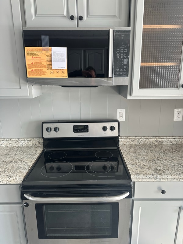 Building Photo - 7347 Waldman Ave