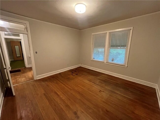 Building Photo - 1269 Carlton Acres W